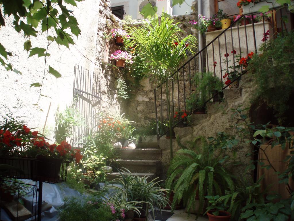 Apartment Filipas Cres Rom bilde