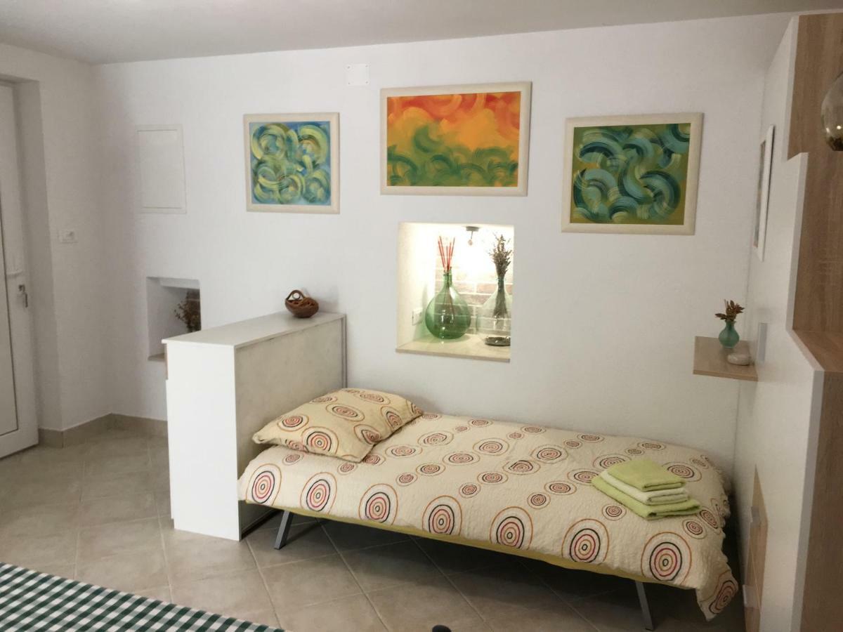 Apartment Filipas Cres Eksteriør bilde