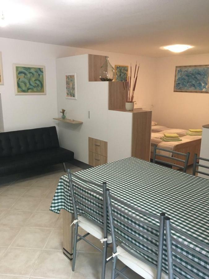 Apartment Filipas Cres Eksteriør bilde
